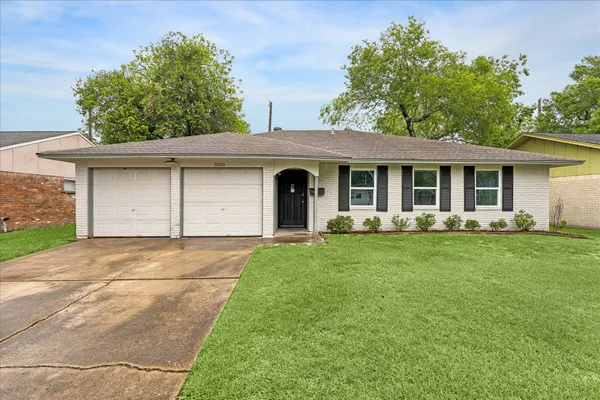 $2,150 | 5850 Southminster Drive, Houston, TX 77035
