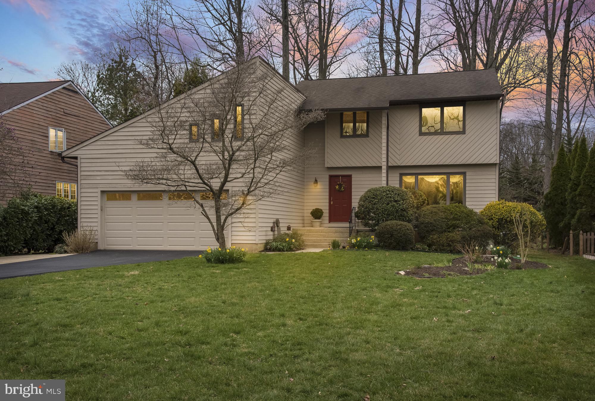 2966 Valley View Road Annapolis, MD 21401 - Photo 1 of 29 Great curb appeal!