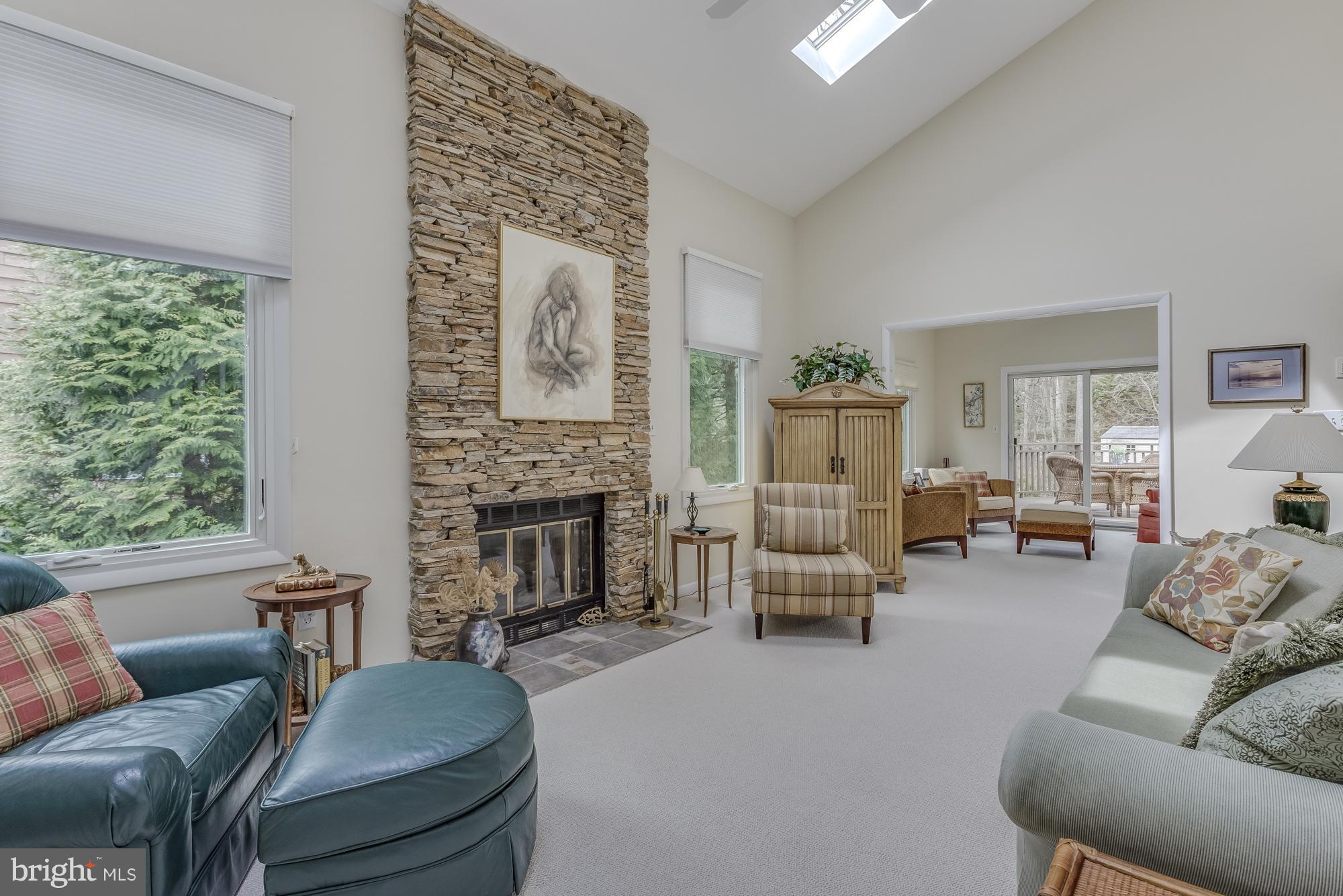 2966 Valley View Road Annapolis, MD 21401 - Photo 14 of 29 Bright family room with large windows and skylight