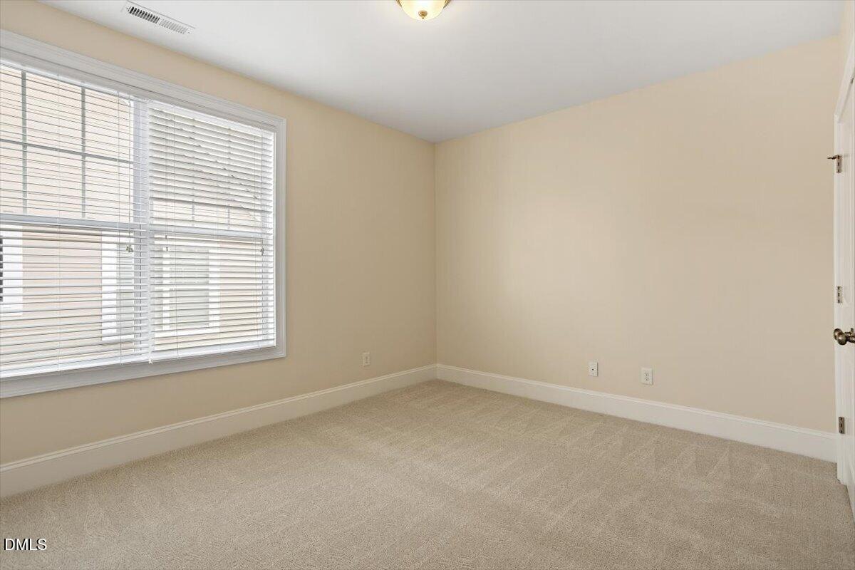 780 Fallon Grove Way Raleigh, NC 27608 - Photo 36 of 40 Gallery Image 36