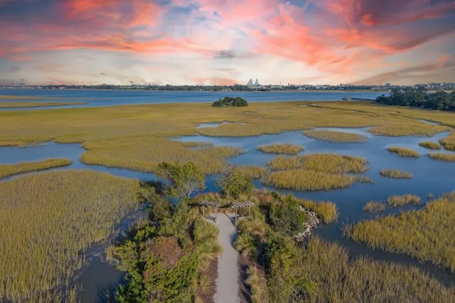 $769,900 | 1032 Avenue Of Oaks Charleston Sc 29407, Charleston, SC 29407