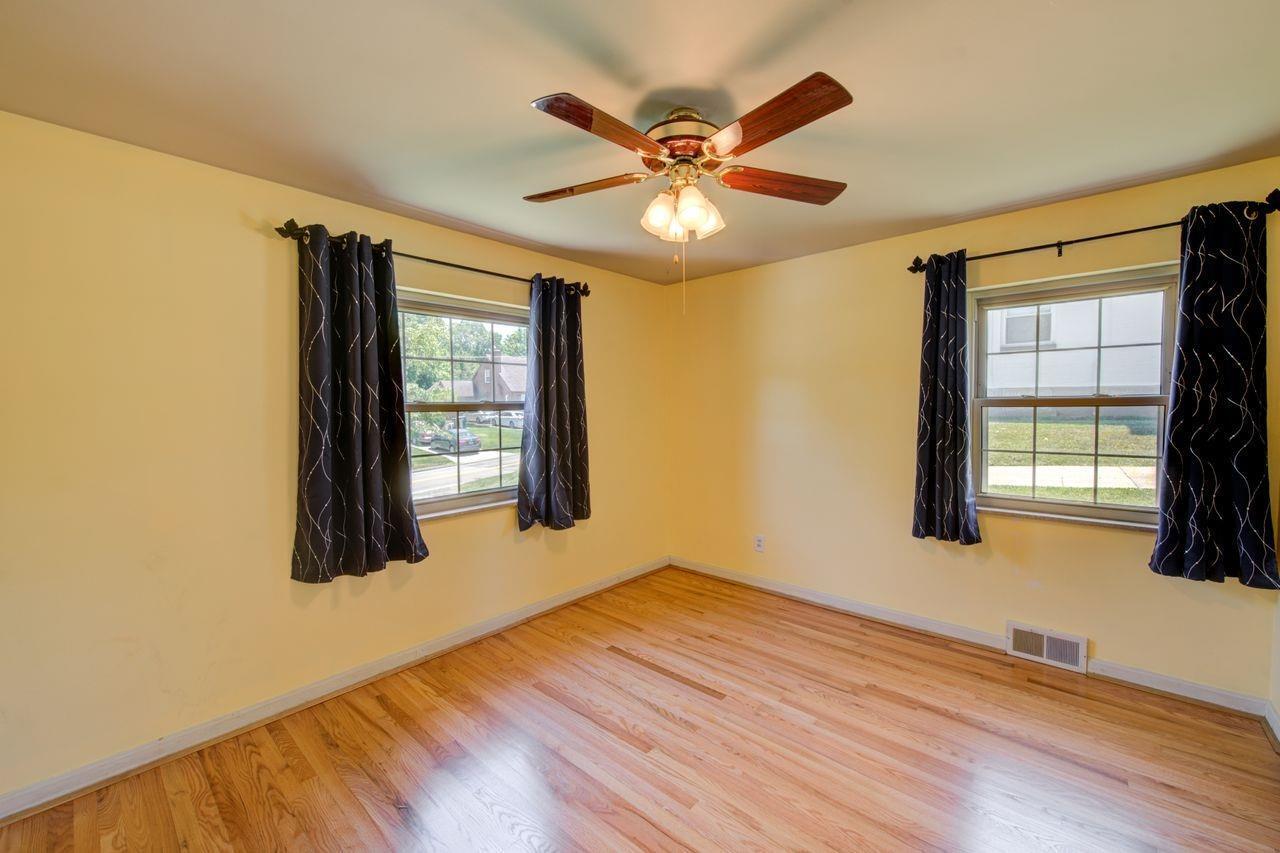5561 Vogel Road Cincinnati, OH 45239 - Photo 20 of 33