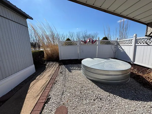 $245,000 | 18046 Monroe Road 453, Paris, MO 65275