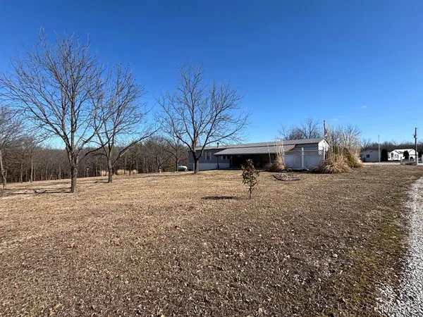 $245,000 | 18046 Monroe Road 453, Paris, MO 65275