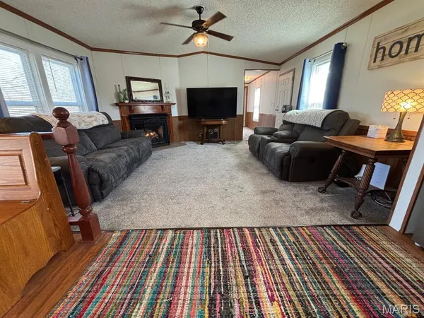 $235,000 | 18046 Monroe Road 453, Paris, MO 65275