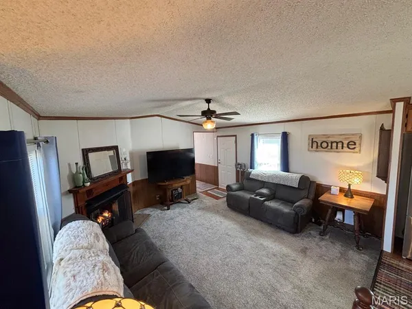 $235,000 | 18046 Monroe Road 453, Paris, MO 65275