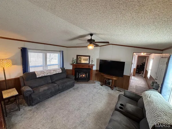$235,000 | 18046 Monroe Road 453, Paris, MO 65275