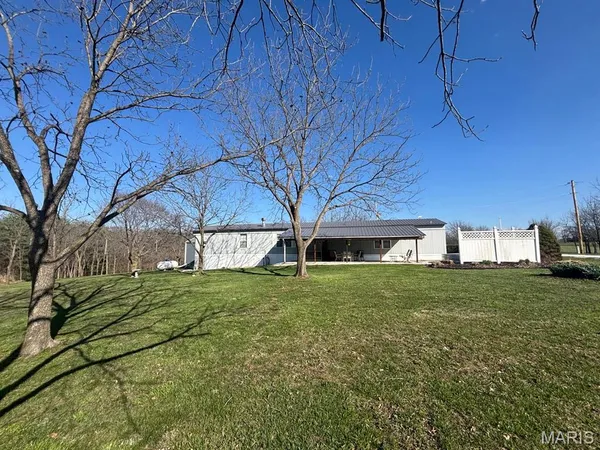 $235,000 | 18046 Monroe Road 453, Paris, MO 65275
