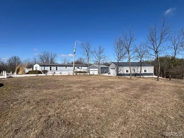 $245,000 | 18046 Monroe Road 453, Paris, MO 65275