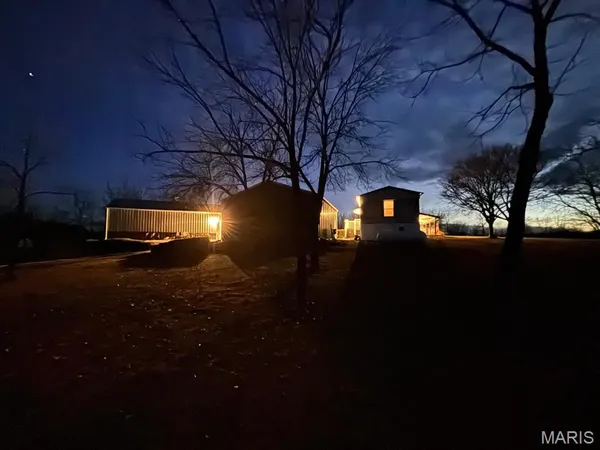 $245,000 | 18046 Monroe Road 453, Paris, MO 65275