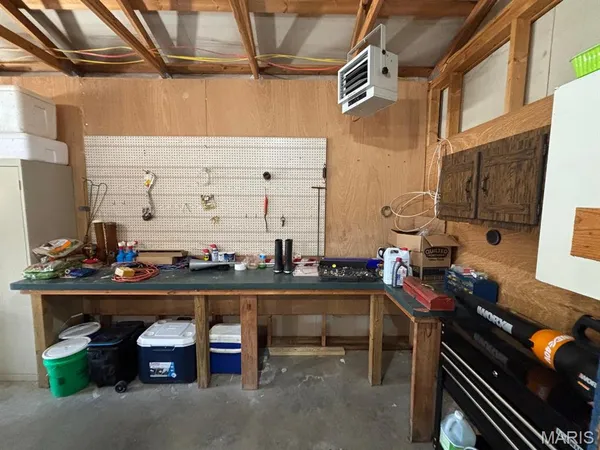 $245,000 | 18046 Monroe Road 453, Paris, MO 65275