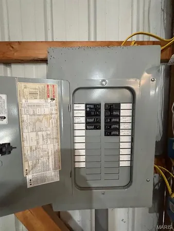 $245,000 | 18046 Monroe Road 453, Paris, MO 65275