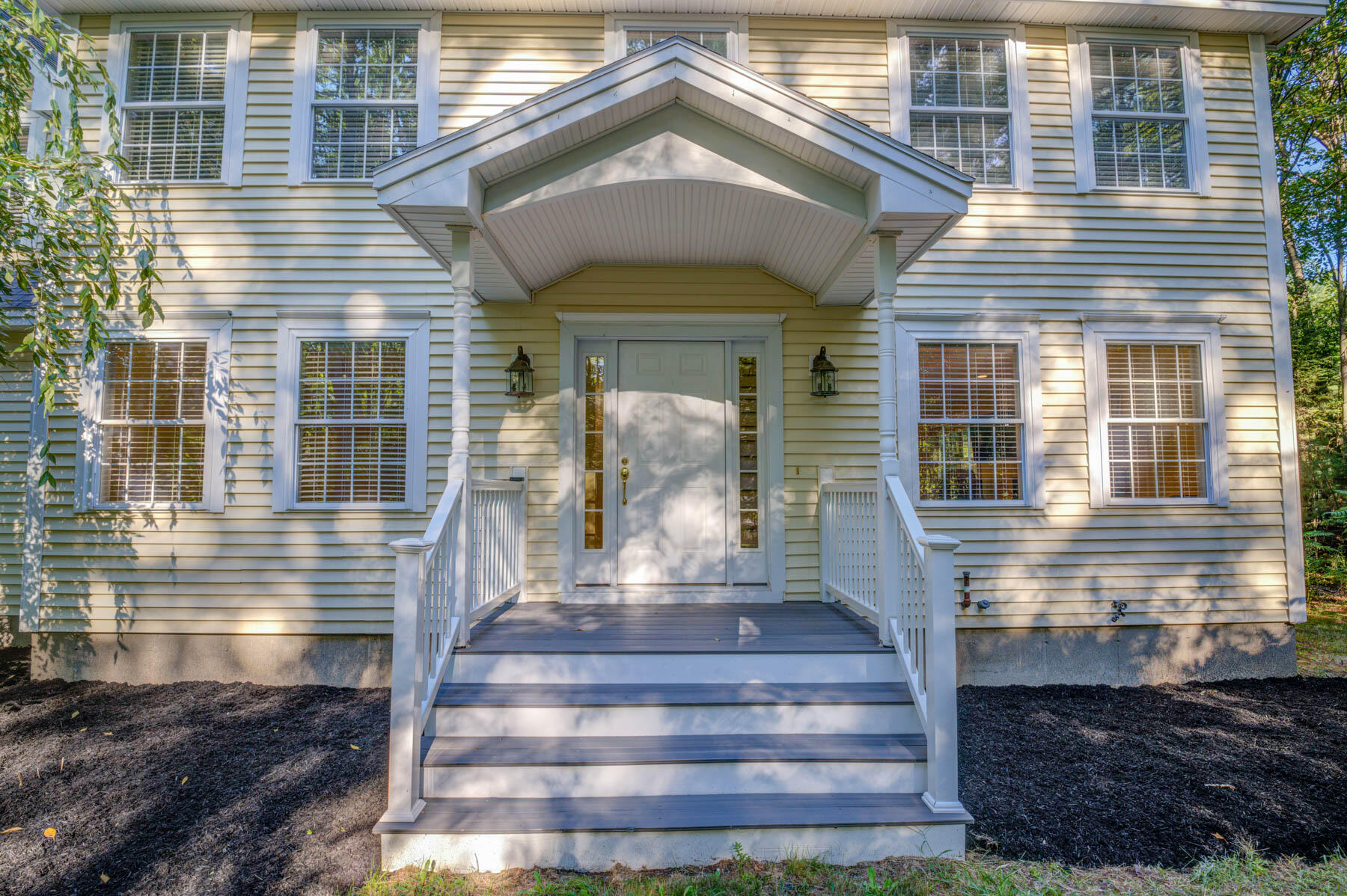 261 Holmes Road Scarborough, ME 04074 - Photo 2 of 59 pic-7