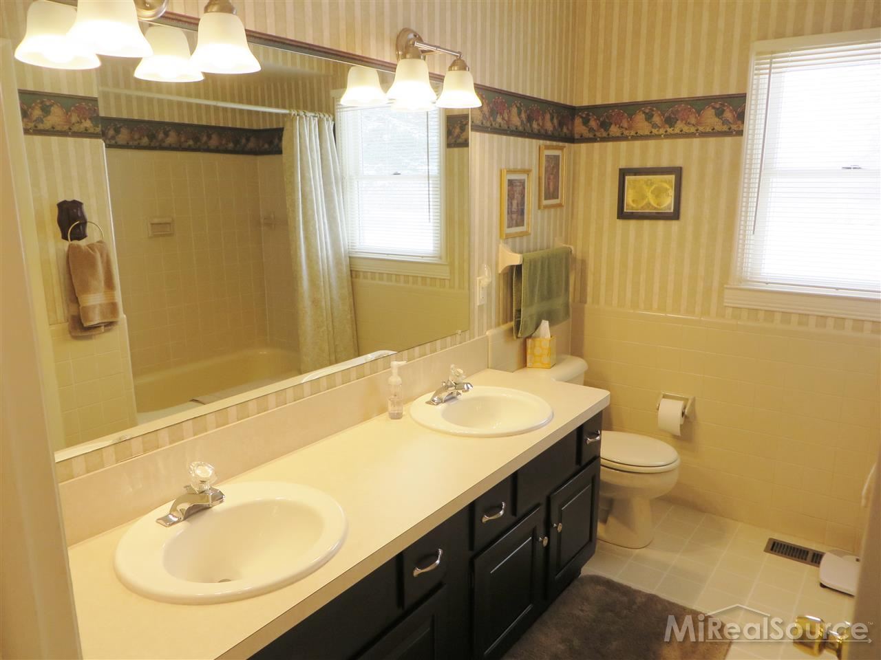 2599 Clark Road Lapeer, MI 48446 - Photo 23 of 35
