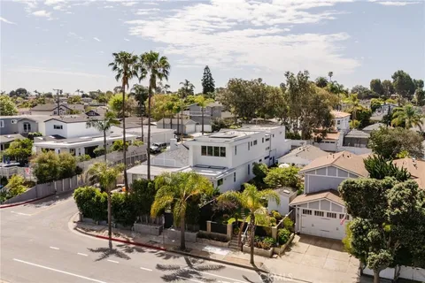 $3,500,000 | 664 Rosecrans Avenue, Manhattan Beach, CA 90266