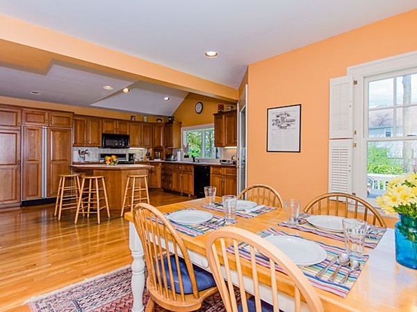 28 Stone Road Belmont, MA 02478 - Photo 10 of 22