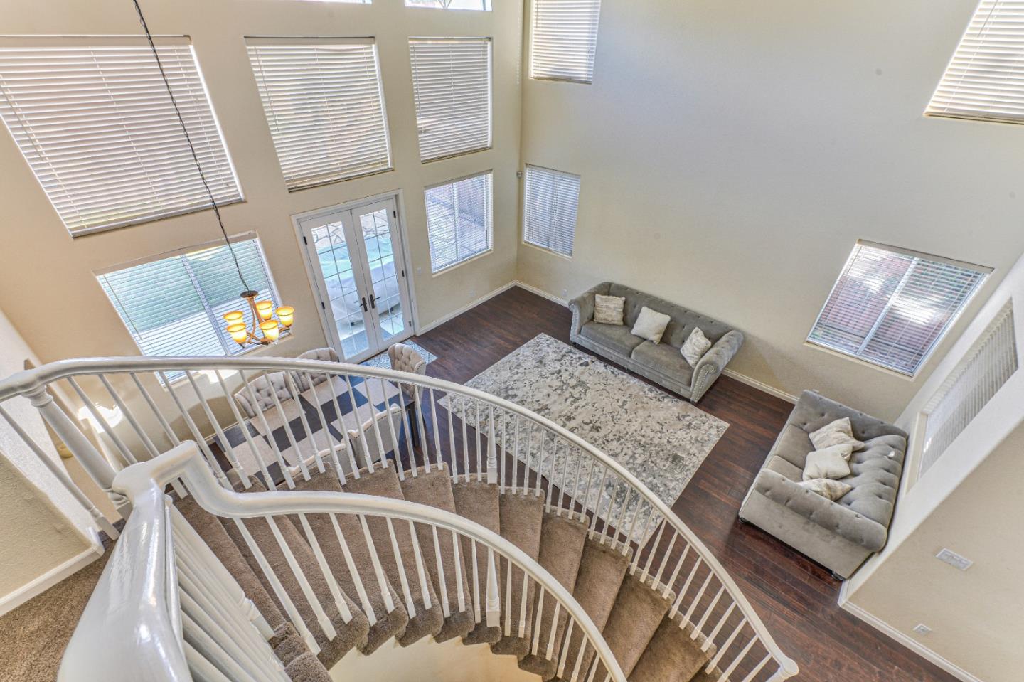10 Whitman Circle Salinas, CA 93906 - Photo 21 of 33 a view of a living room and wooden floor