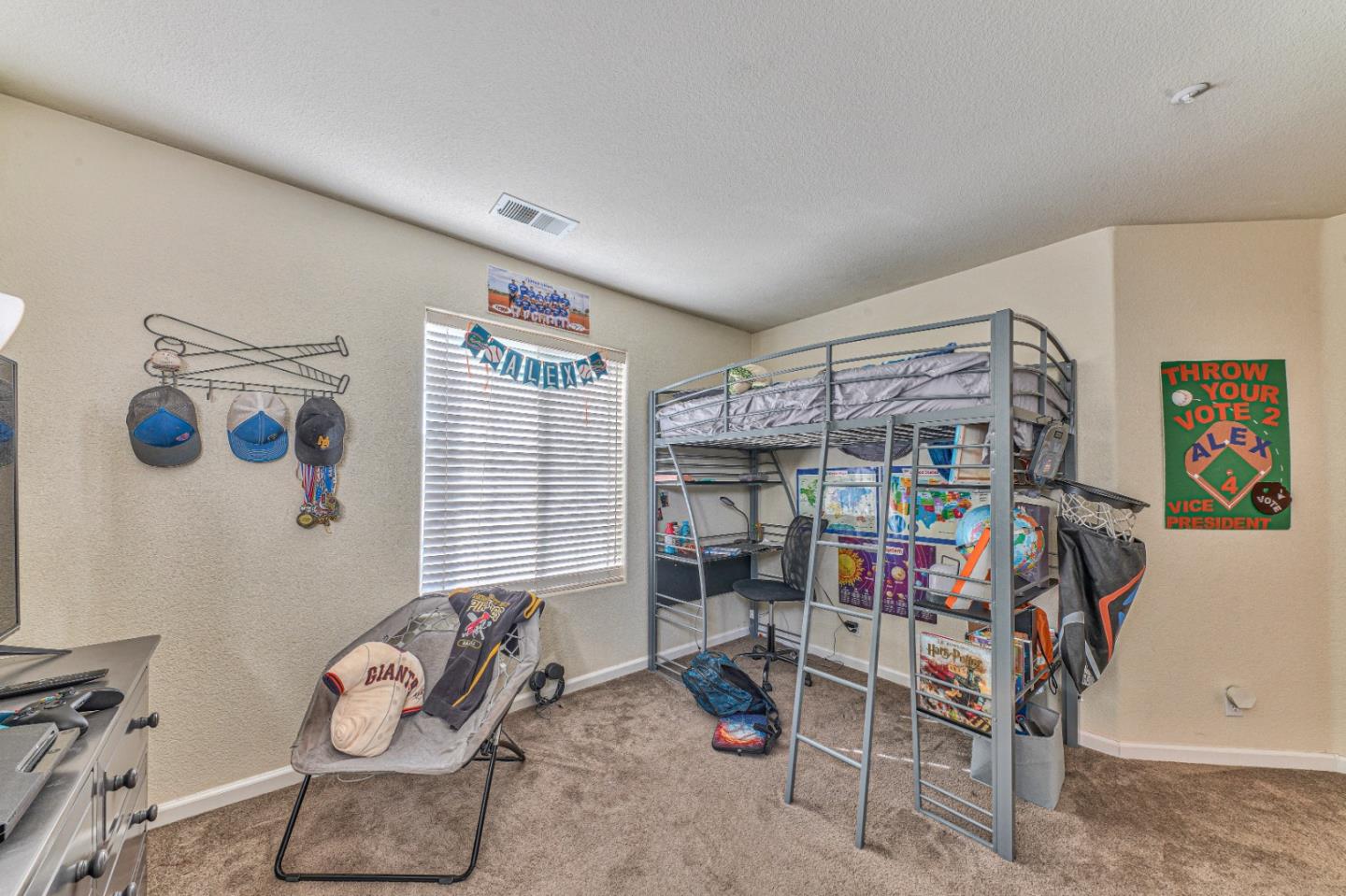 10 Whitman Circle Salinas, CA 93906 - Photo 29 of 33 a room with furniture and a window