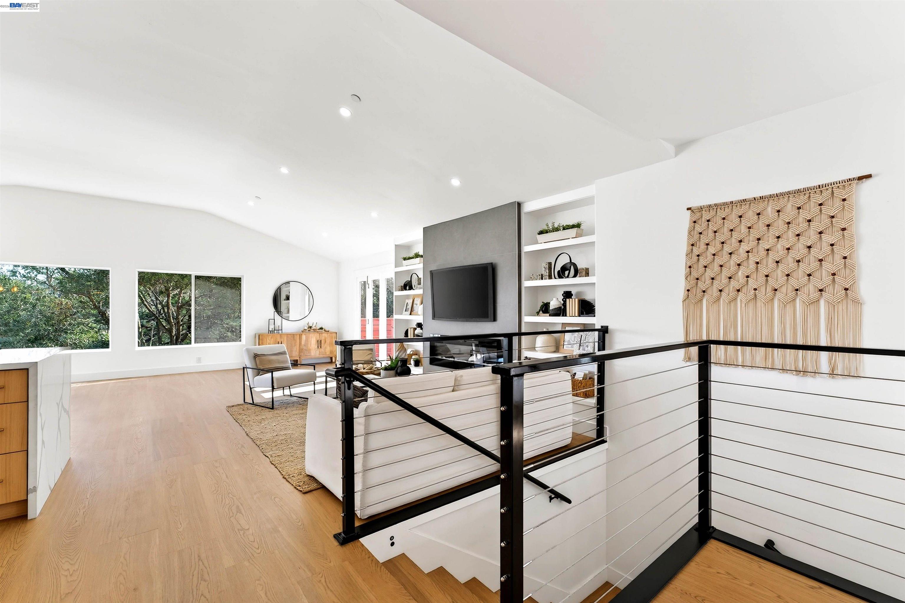 612 Canyon Road Novato, CA 94947 - Photo 4 of 59 Gallery Image 4