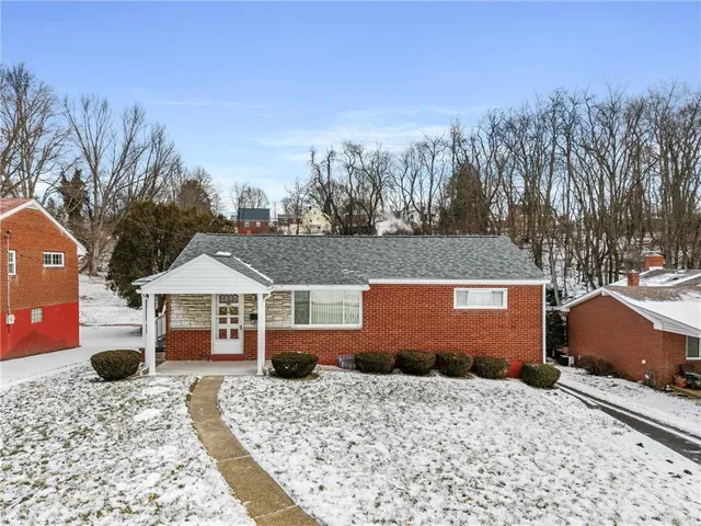 $185,000 | 138 Reed Street, Lower Burrell, PA 15068