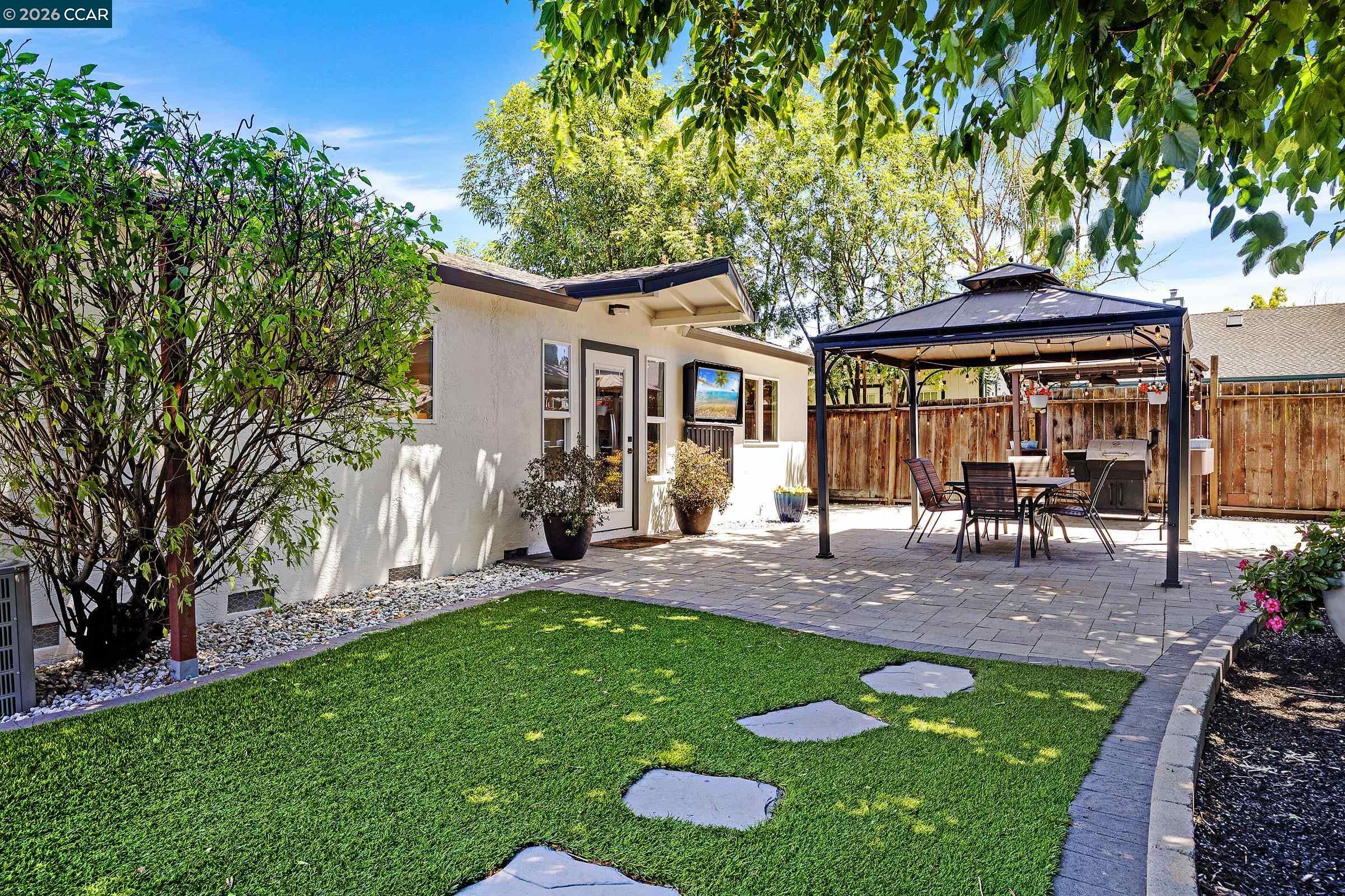 1730 Elm Road Concord, CA 94519 - Photo 37 of 44