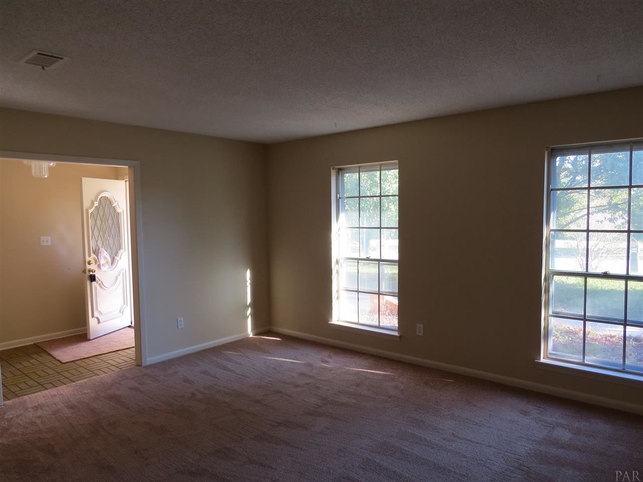 7911 Burstaff Road Pensacola, FL 32514 - Photo 4 of 13
