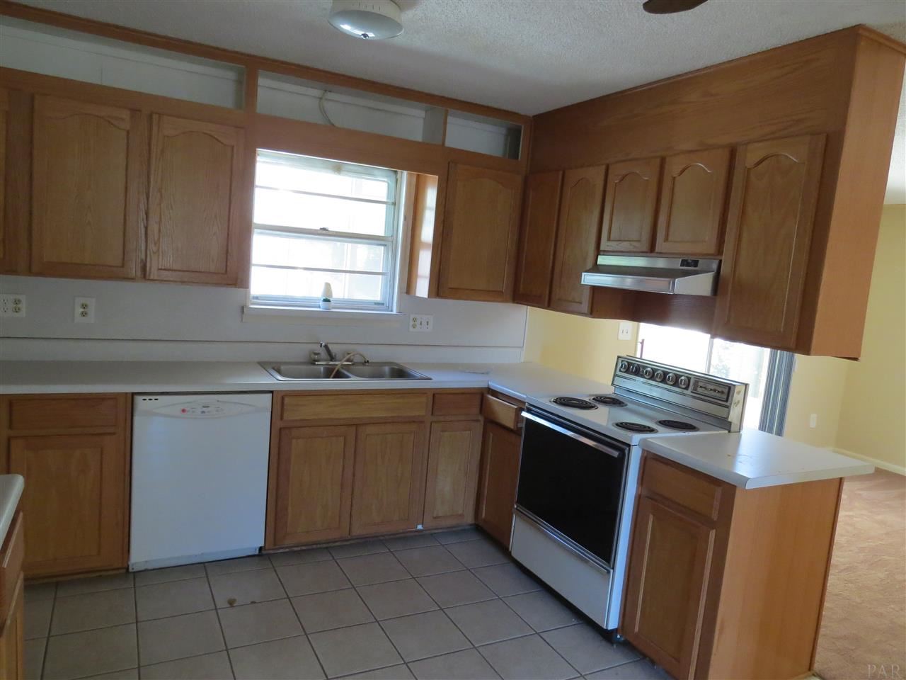 7911 Burstaff Road Pensacola, FL 32514 - Photo 5 of 13