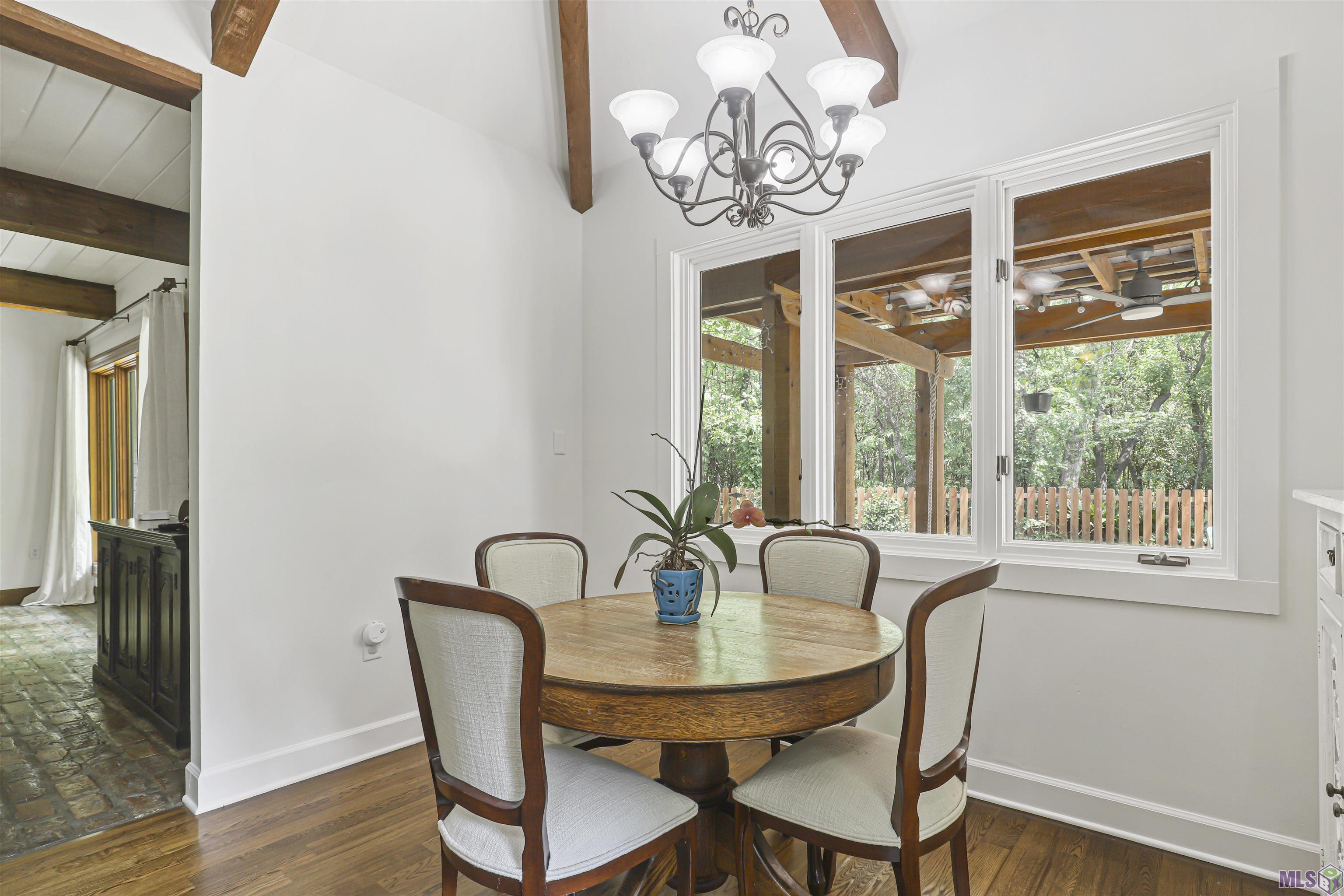 9541 Hunter Court Baton Rouge, LA 70809 - Photo 9 of 37 Gallery Image 9