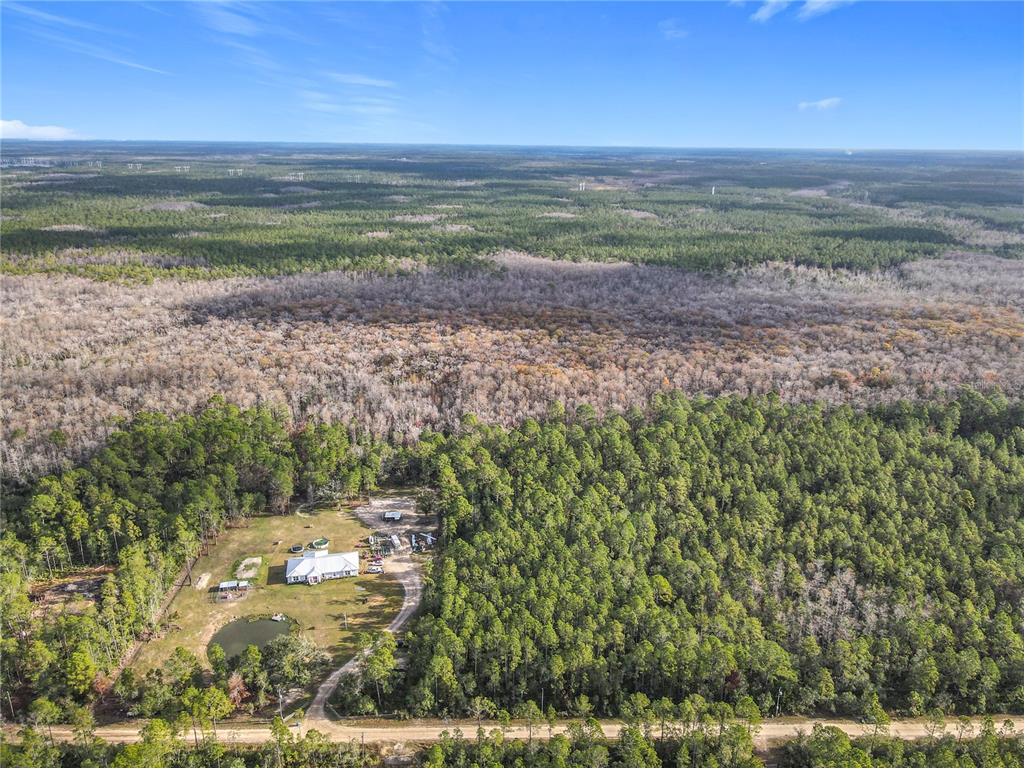2459 Old Train Road Deltona, FL 32738 - Photo 16 of 21 Gallery Image 16