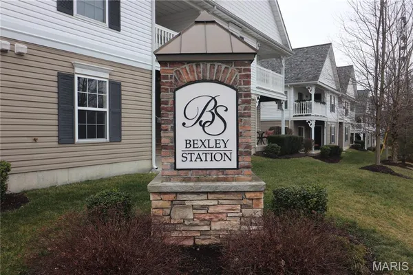 $195,000 | 9740 Bexley Station Drive, Unit 7G, St. Louis, MO 63123