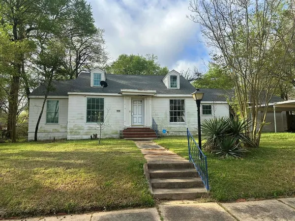 $94,500 | 2314 Cleveland Street, Paris, TX 75460