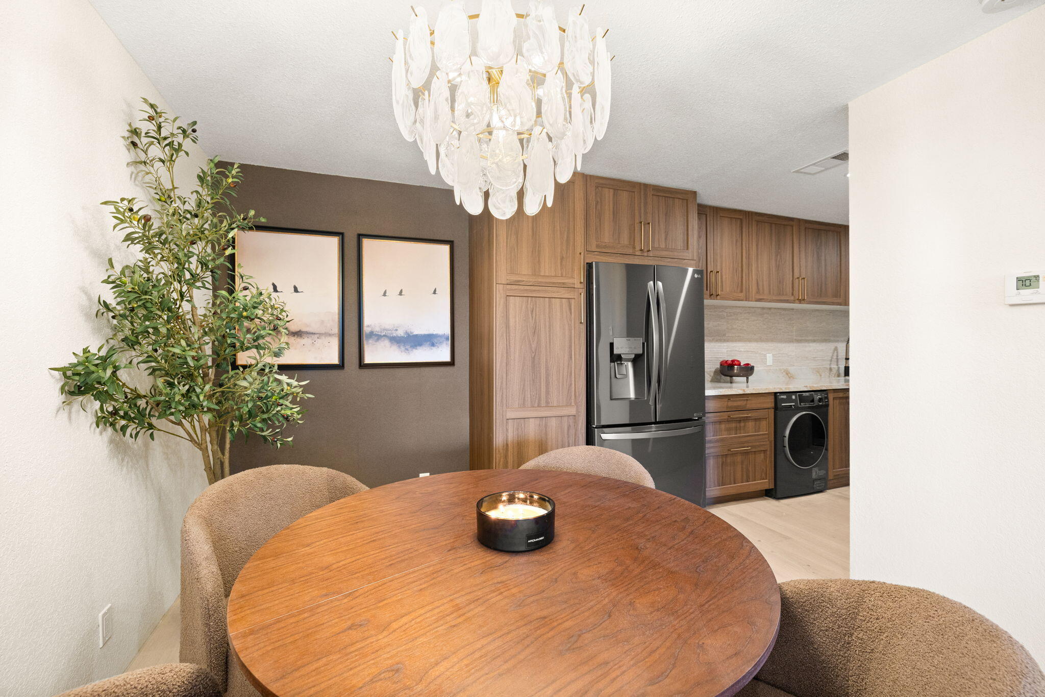 2857 North Los Felices Road, Unit 210 Palm Springs, CA 92262 - Photo 21 of 40 25-web-or-mls-8M4A8706