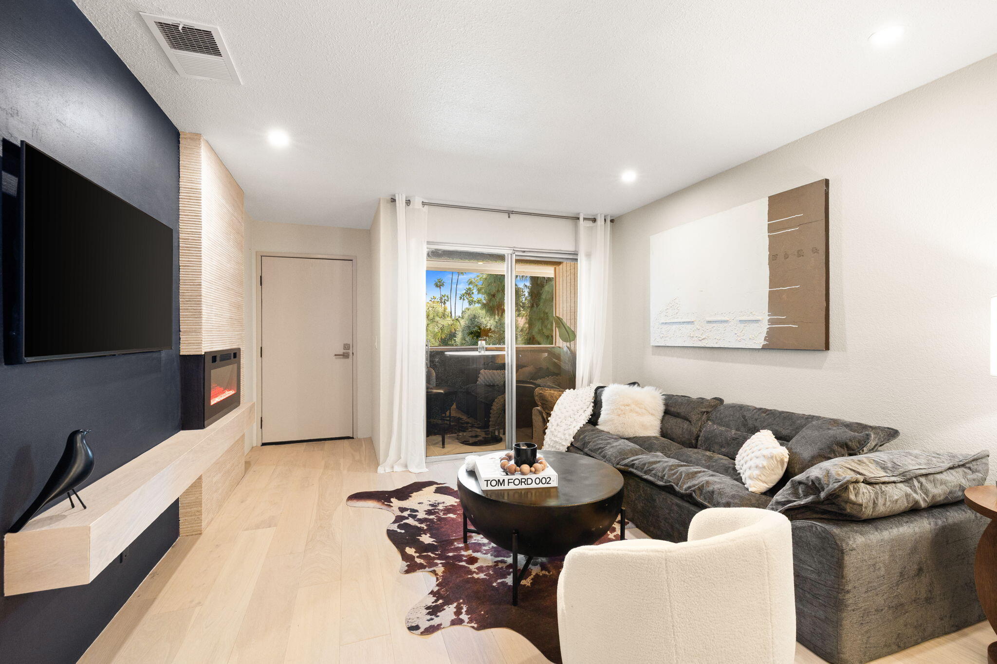 2857 North Los Felices Road, Unit 210 Palm Springs, CA 92262 - Photo 24 of 40 18-web-or-mls-8M4A8726