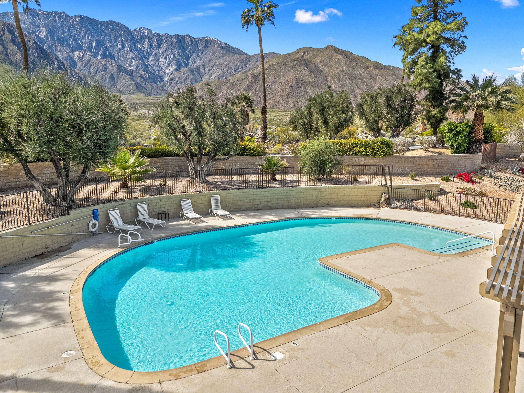 2857 North Los Felices Road, Unit 210 Palm Springs, CA 92262 - Photo 38 of 40 1-web-or-mls-DJI_20260224120629_0066_D