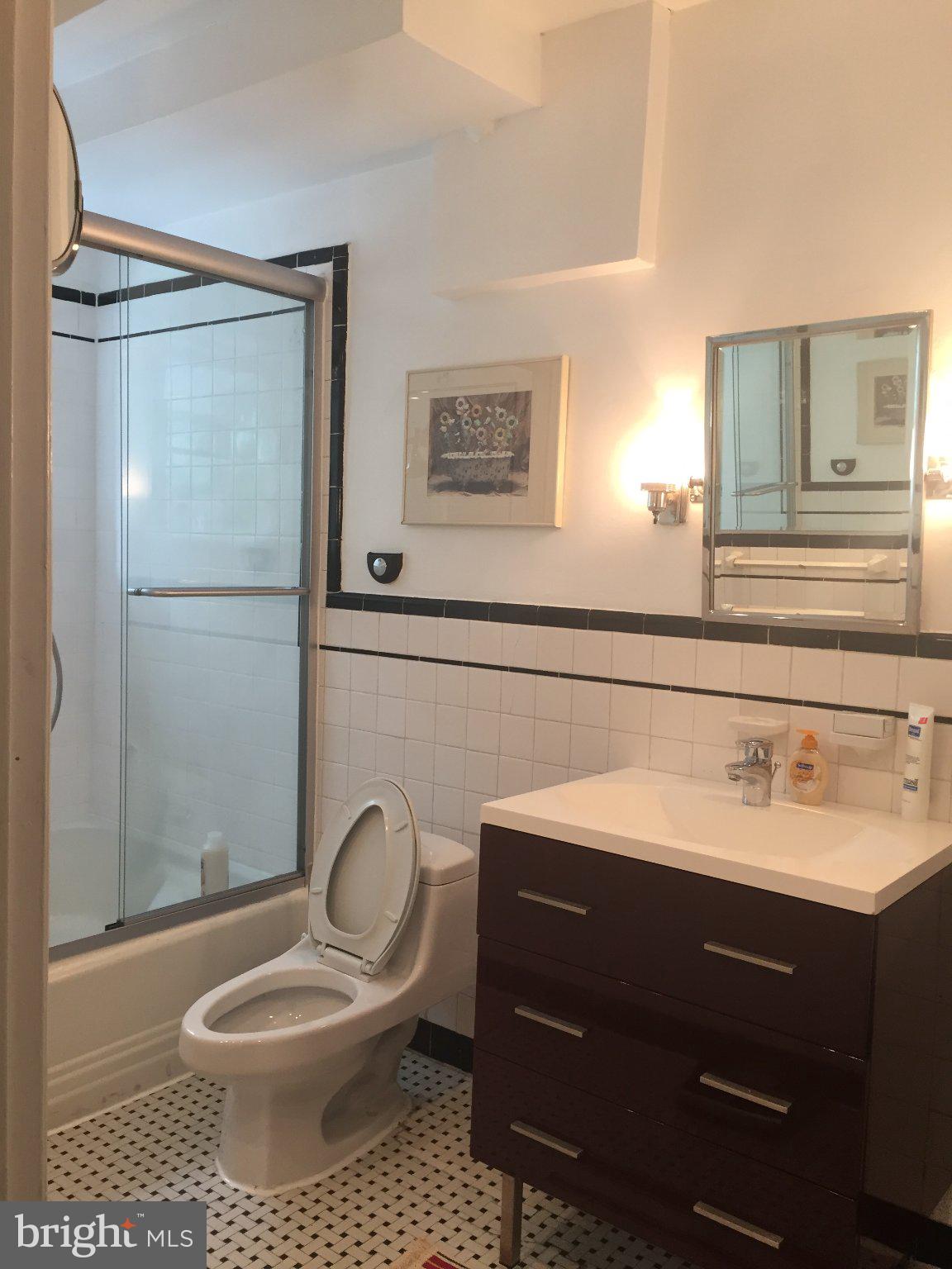 527 South 7th Street, Unit 1 Philadelphia, PA 19147 - Photo 10 of 11 Modern bathroom with sleek finishes.