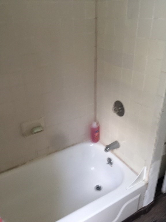 842-844 Chestnut Street Springfield, MA 01107 - Photo 3 of 10 Gallery Image 3