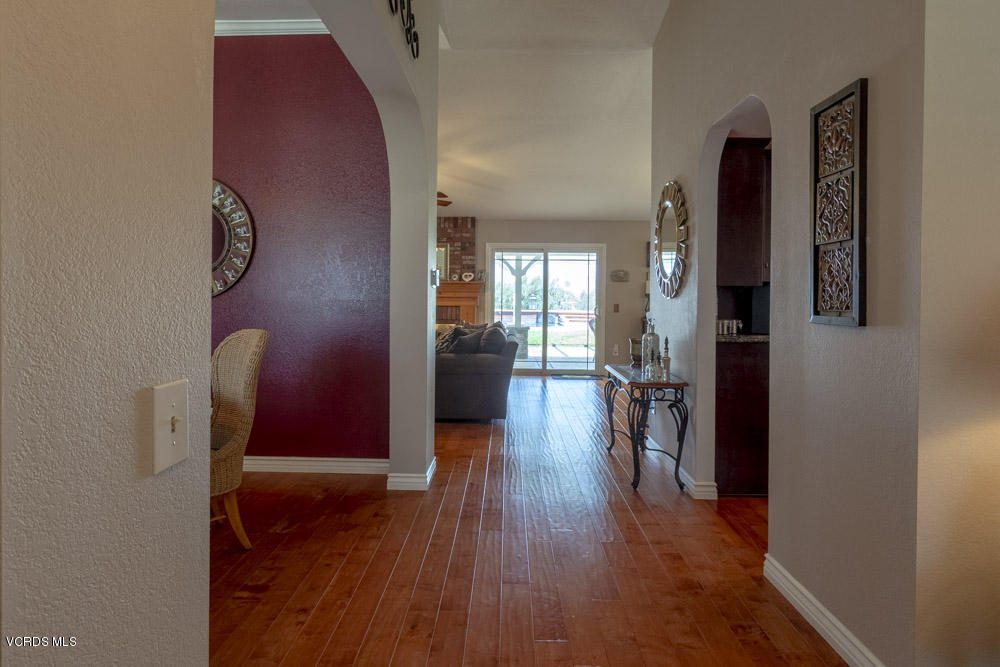 1795 Rambling Road Simi Valley, CA 93065 - Photo 5 of 60 Sunnydale_Low-5