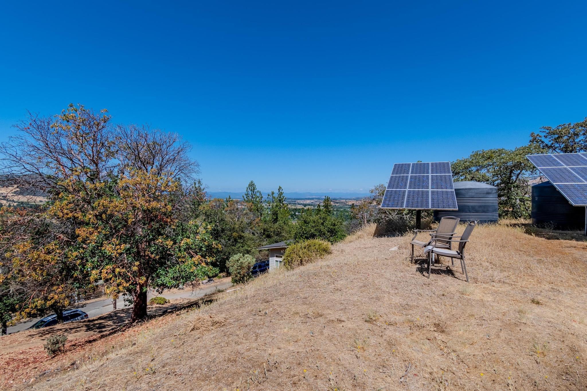 2850 Quail Run Road Talent, OR 97540 - Photo 44 of 55 01-45