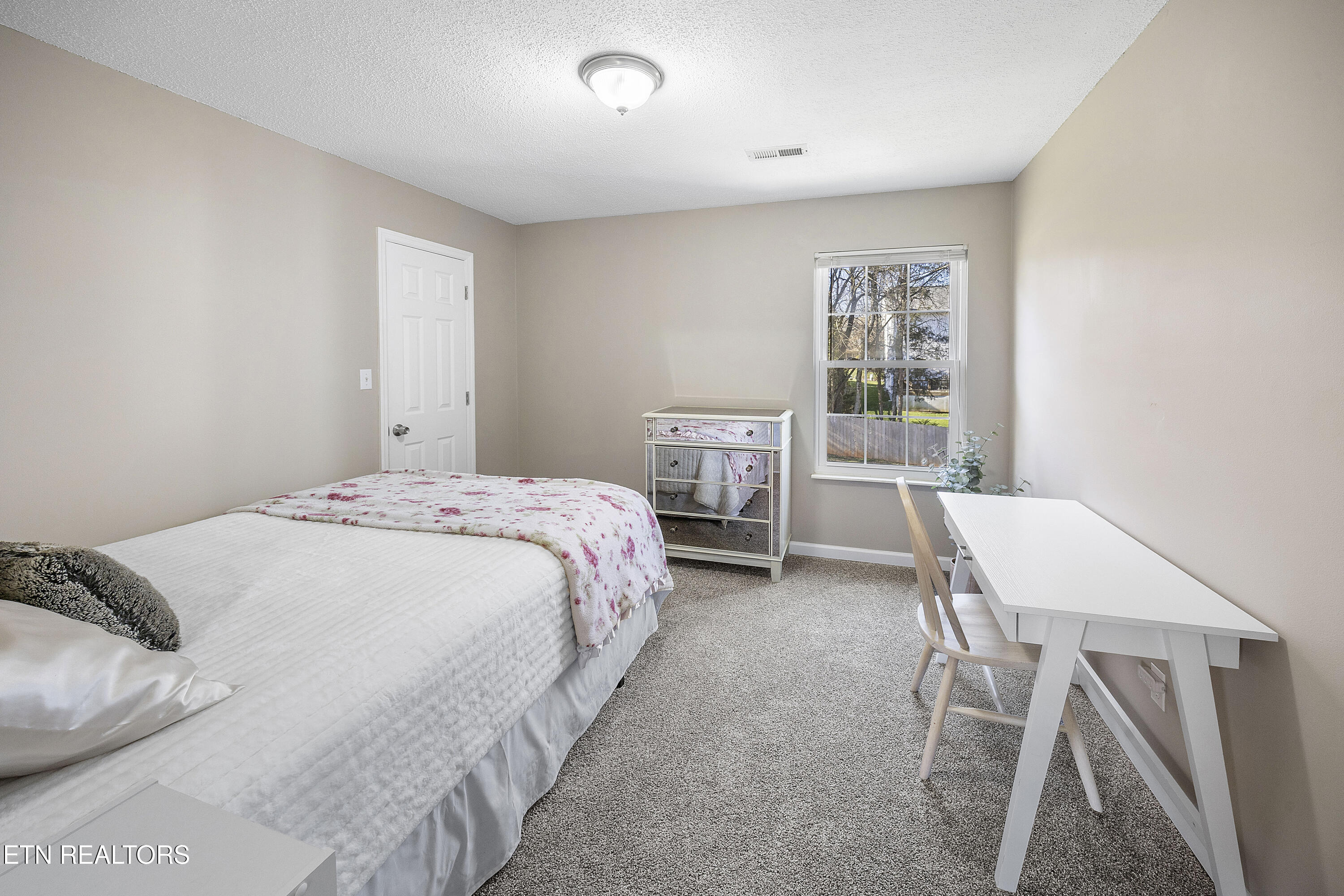 9005 Colchester Ridge Road Knoxville, TN 37922 - Photo 17 of 36 L40A6793