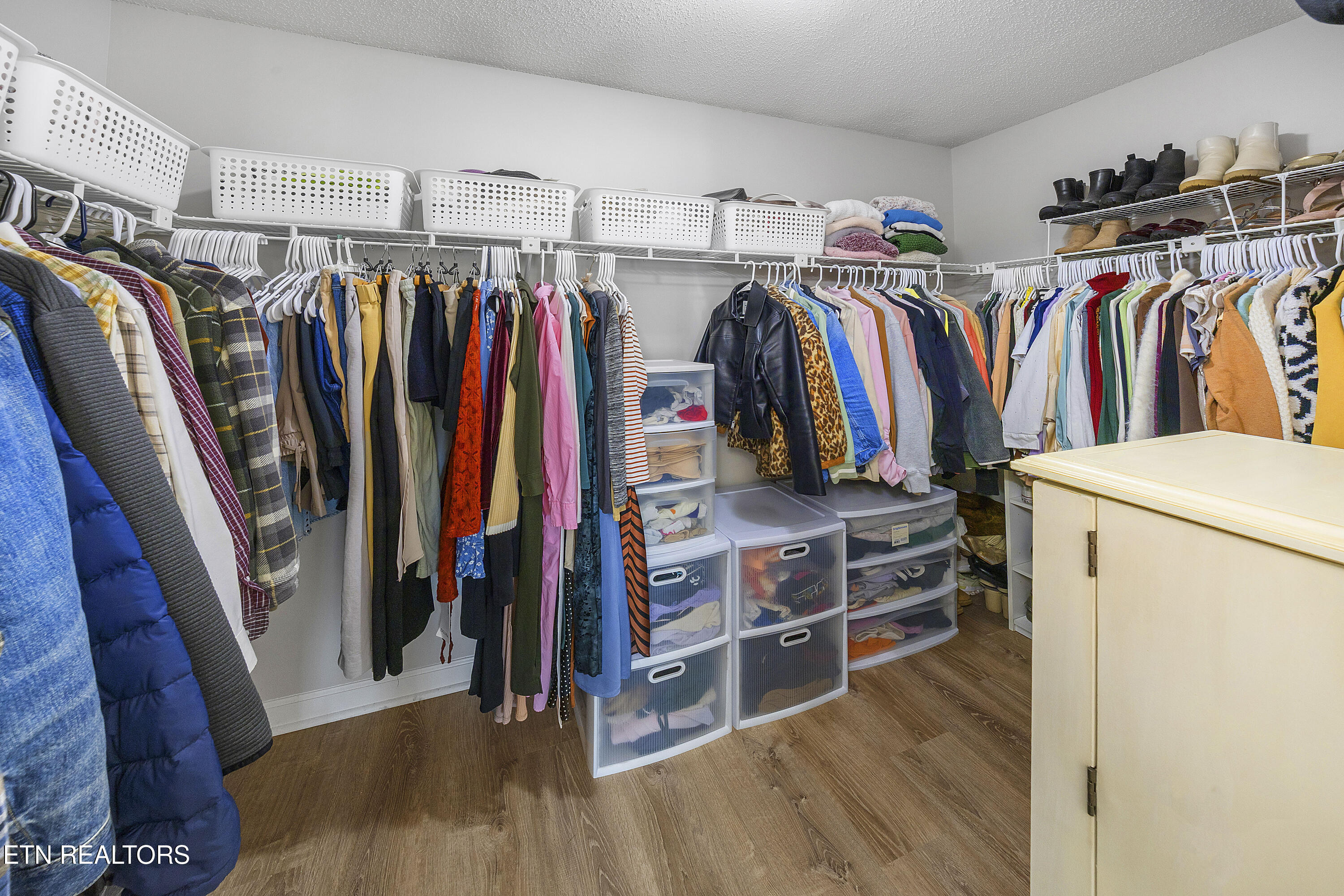 9005 Colchester Ridge Road Knoxville, TN 37922 - Photo 27 of 36 L40A6826