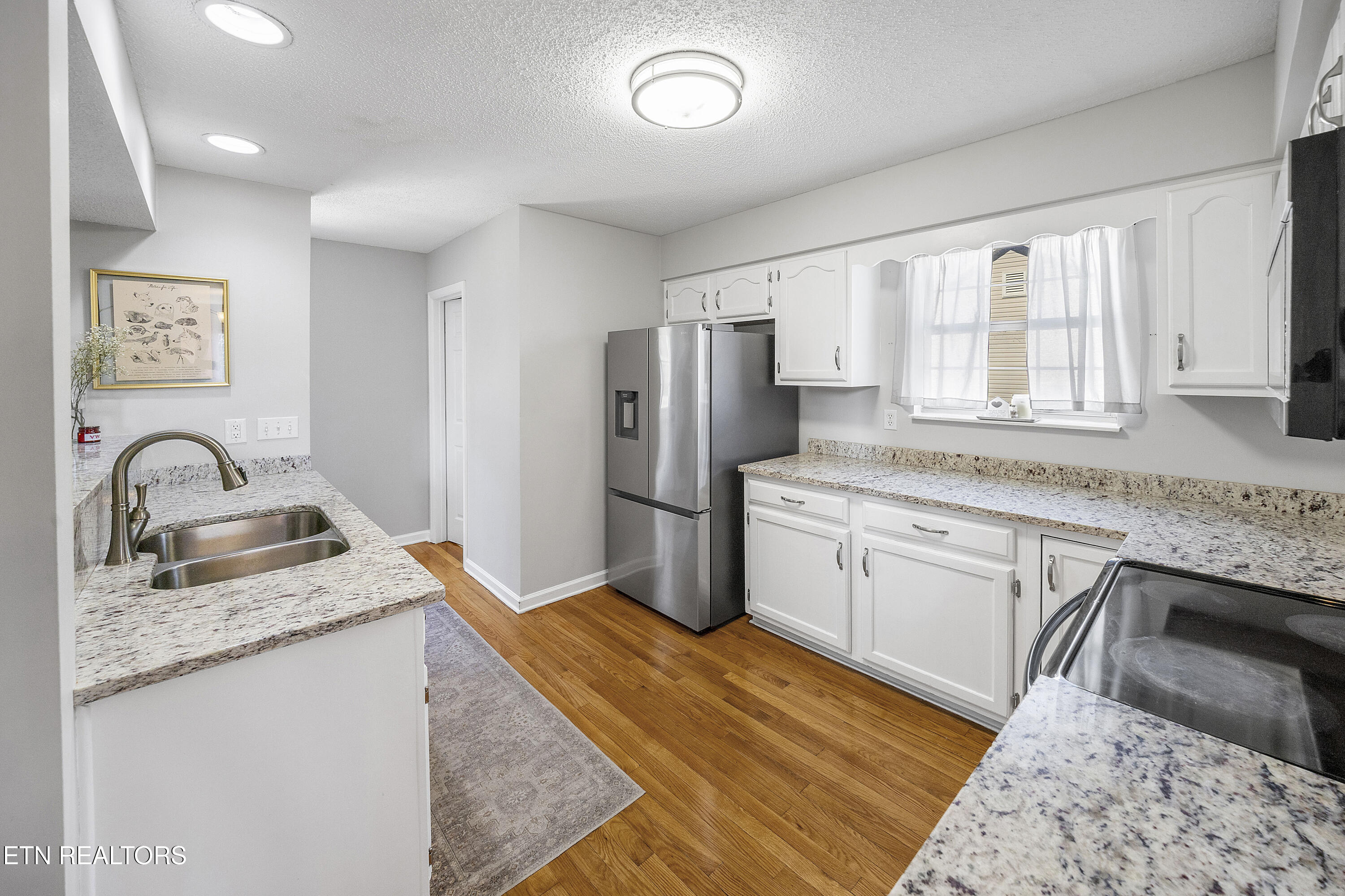 9005 Colchester Ridge Road Knoxville, TN 37922 - Photo 10 of 36 L40A6763