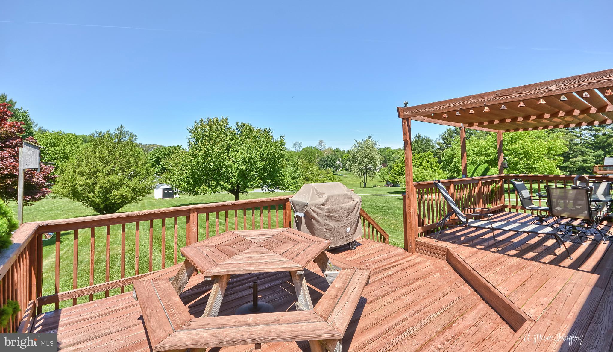 5190 Perry Road Mount Airy, MD 21771 - Photo 12 of 30 Custom deck with wonderful sitting are.