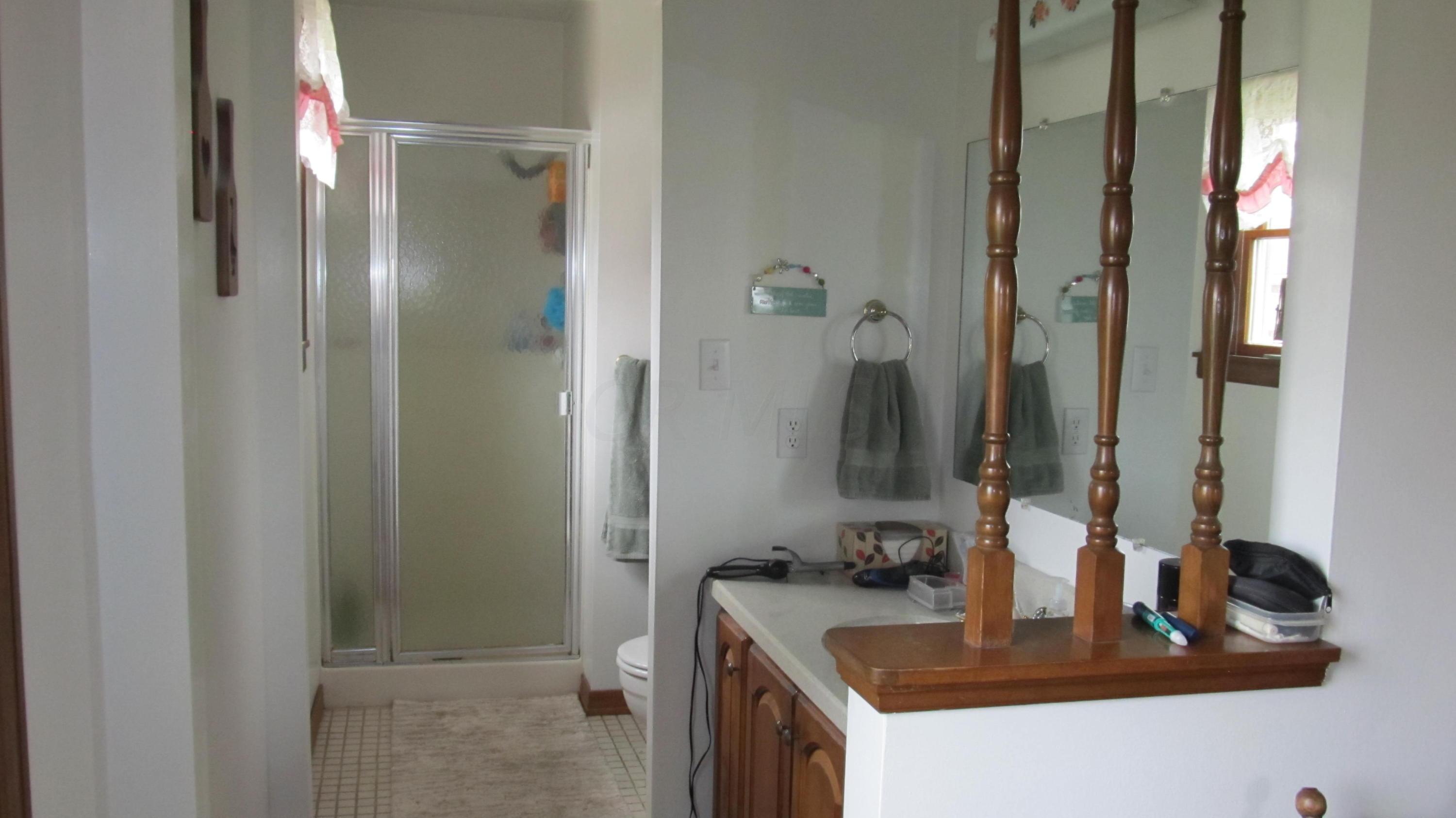 2230 Granville Road Mount Vernon, OH 43050 - Photo 11 of 15 Gallery Image 11