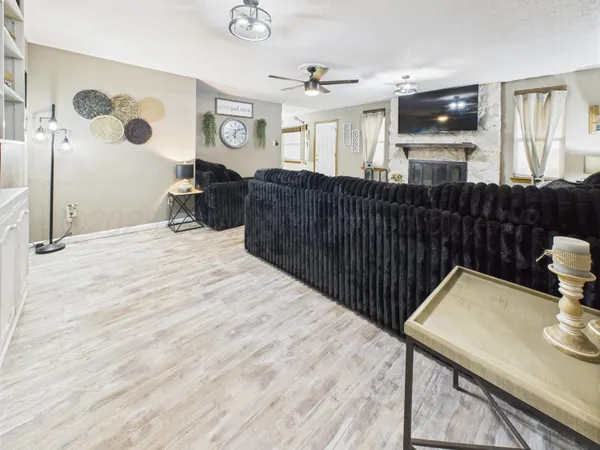 $233,000 | 2600 Comanche Trail, Pampa, TX 79065