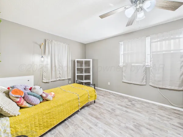 $233,000 | 2600 Comanche Trail, Pampa, TX 79065