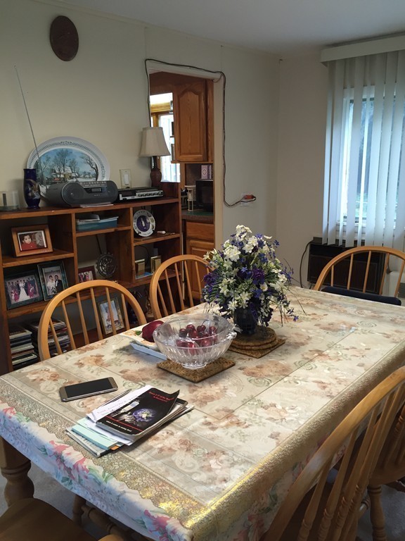19 Truman Road Newton, MA 02459 - Photo 4 of 16