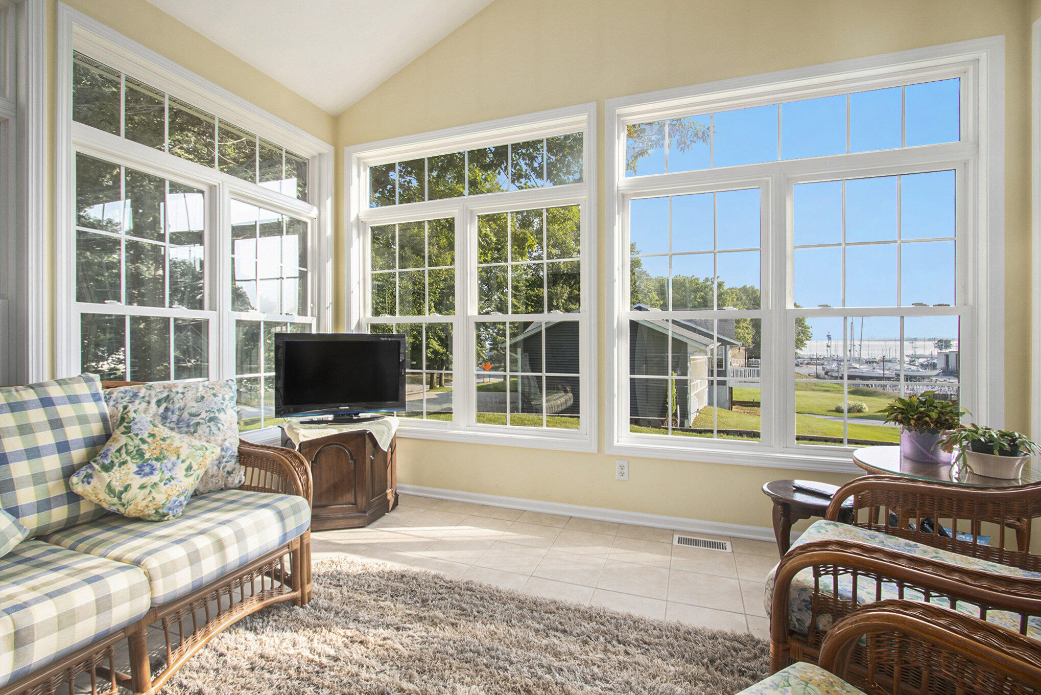 3220 Lake Ridge Court Muskegon, MI 49441 - Photo 12 of 49 012_mhw_0629_5847