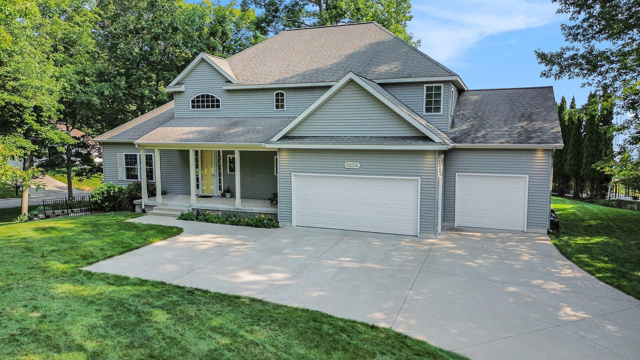 3220 Lake Ridge Court Muskegon, MI 49441 - Photo 2 of 49 002_photo_sep_12_2024_10_38_06