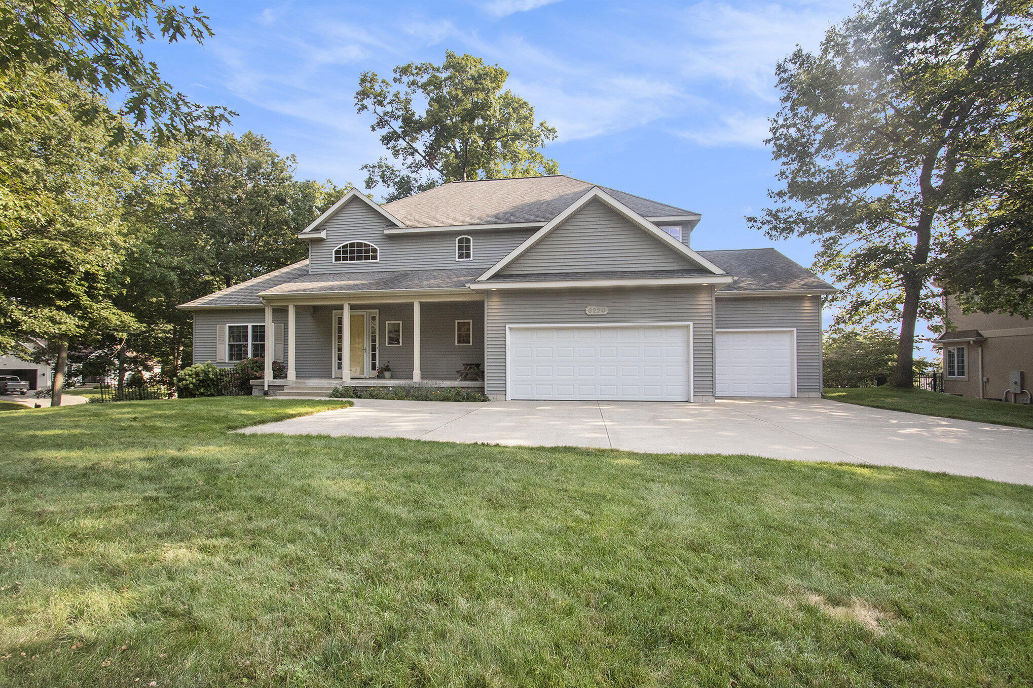 3220 Lake Ridge Court Muskegon, MI 49441 - Photo 6 of 49 006_mhw_0629_5883