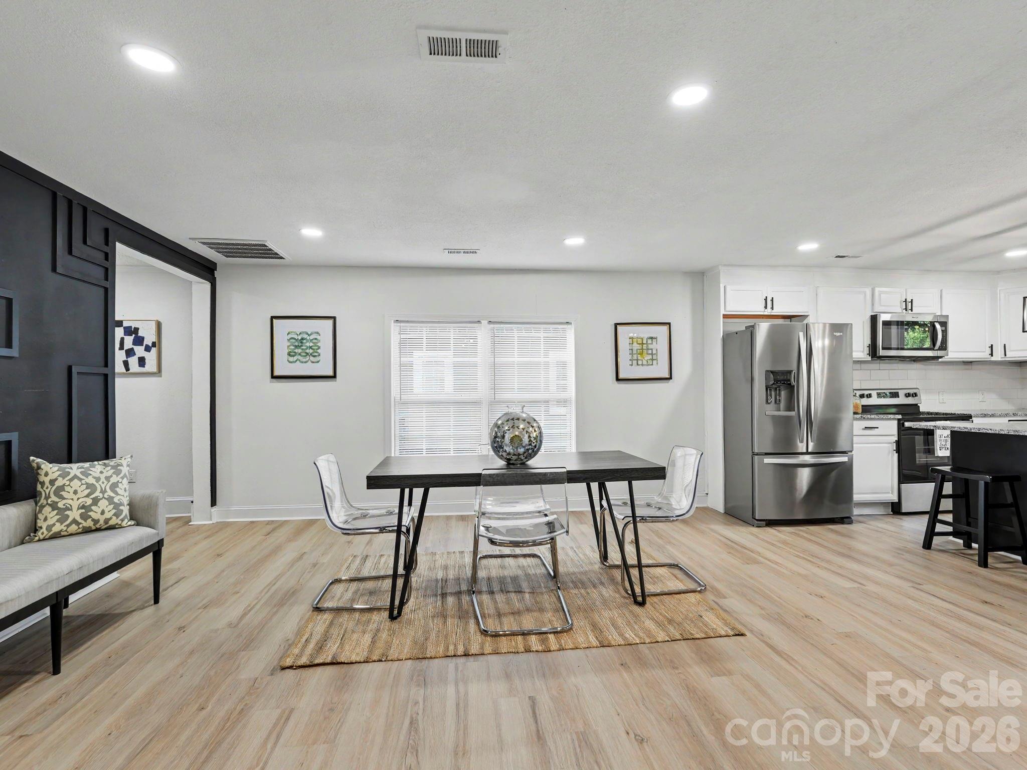 607 Old Charlotte Road Southwest Concord, NC 28027 - Photo 5 of 34